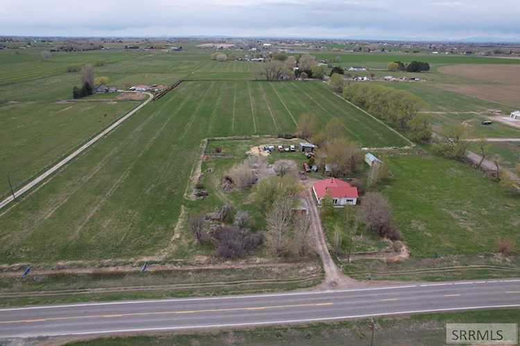 69 N 4600 E Rigby, ID 83442
