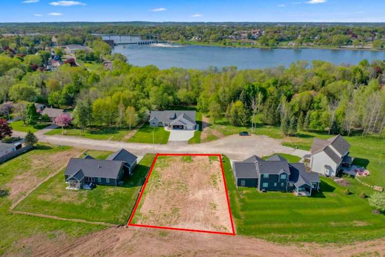 405 Jerelyn Ct Combined Locks, Village of Combined Locks, WI 54113
