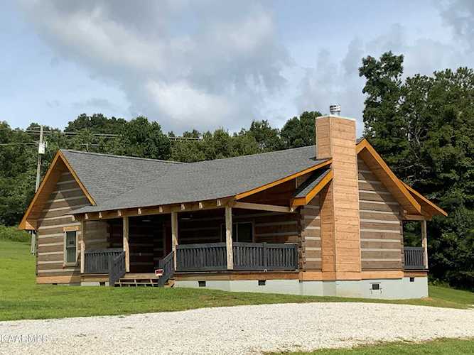 132 Woody Ln Kingston, TN 37763