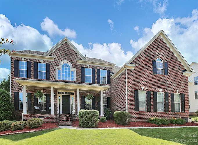 1958 Faison Ave Fort Mill, SC 29708 | MLS 4027002 Photo 1