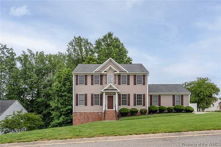 8479 Ashington Way Williamsburg, VA 23188