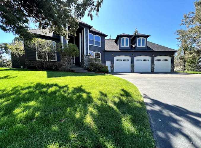 21105 Scottsdale Dr Bend, OR 97701