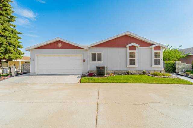 33105 Santiago Road Acton, CA 93510 | MLS 23003458 Photo 1