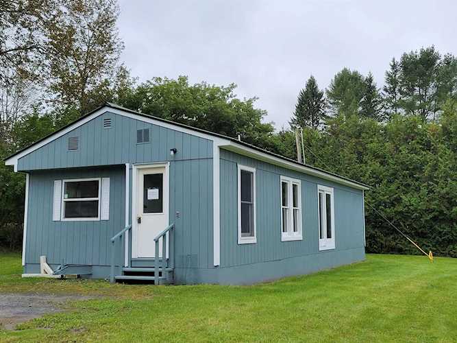71 Lamoille Ave Hardwick 05843 VT | home for sale $90,000 4930707 Photo 1
