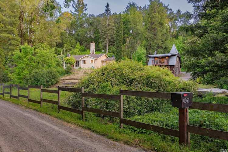 4501 Trenton Road Santa Rosa, CA 95401