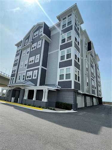 2309 Point Chesapeake Quay #2011 Virginia Beach, VA 23451