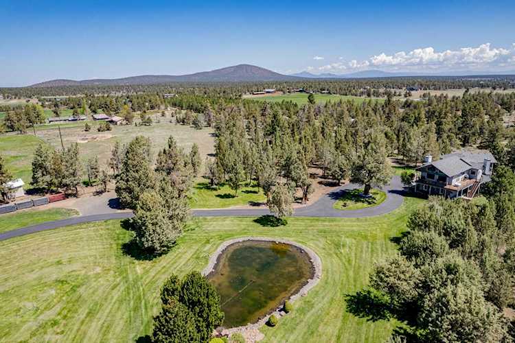 66250 Gerking Market Rd Bend, OR 97703