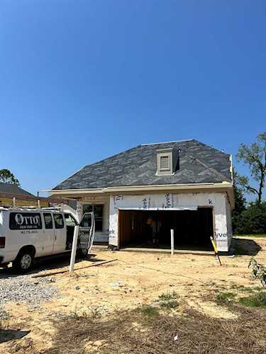 70 Umble St Oakland, TN 38060