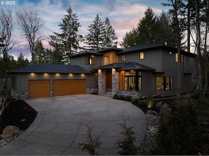 17930 Kelok RD Lake Oswego, OR 97034