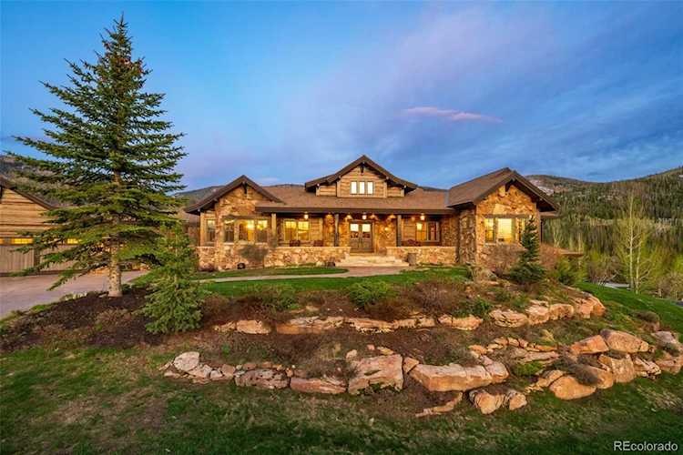 34205 Catamount Dr Steamboat Springs, CO 80487