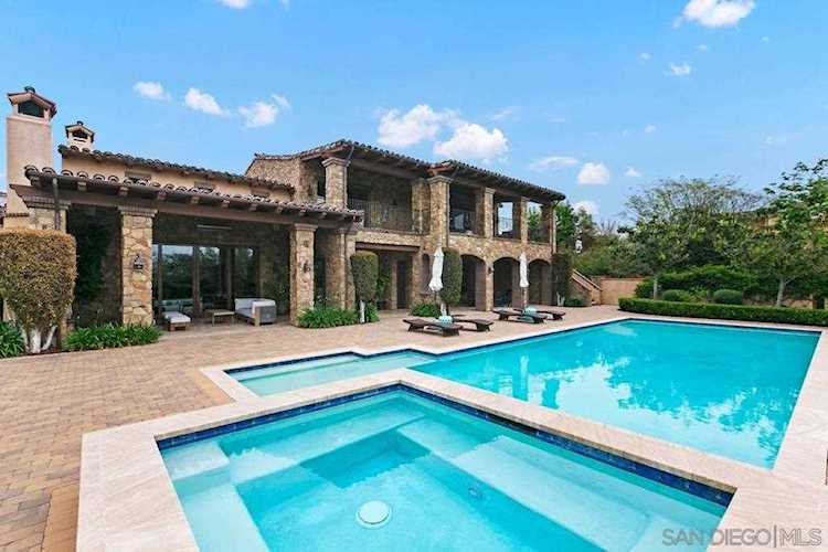 7808 Santaluz Inlet San Diego, CA 92127