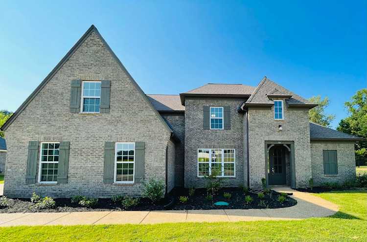 54 Scottsdale Cv Atoka, TN 38004