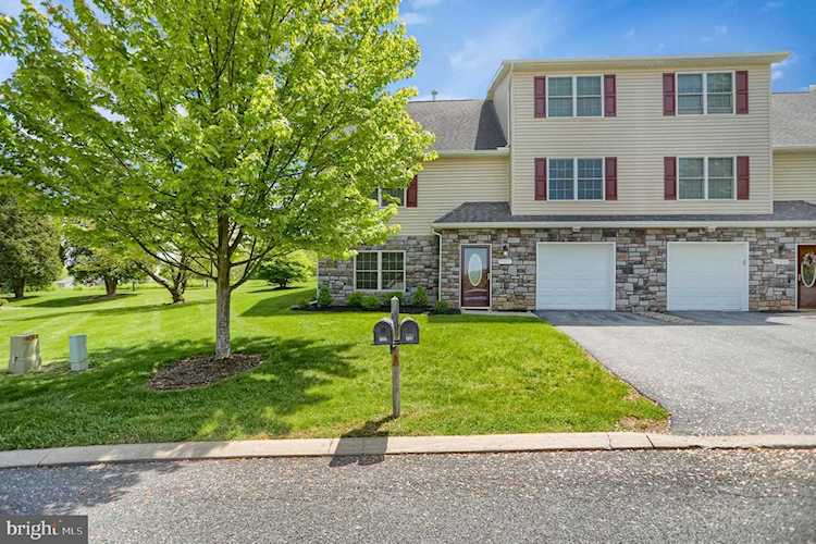 122 Faust Circle Bellefonte, PA 16823 | home for sale | KBB Photo 1