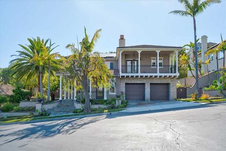 29 Calle De La Luna San Clemente, CA 92673