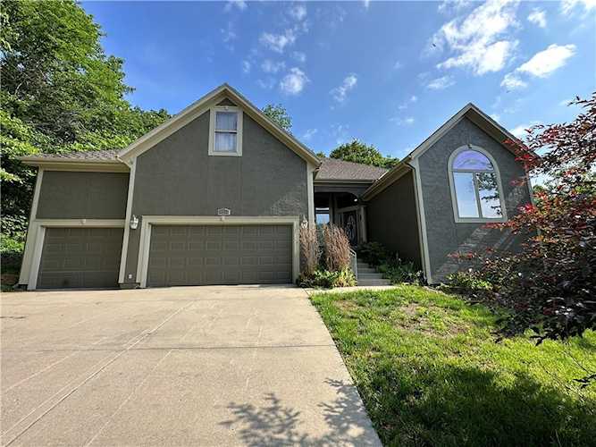 14726 W 50 St Shawnee, KS 66216 | MLS 2434789 Photo 1