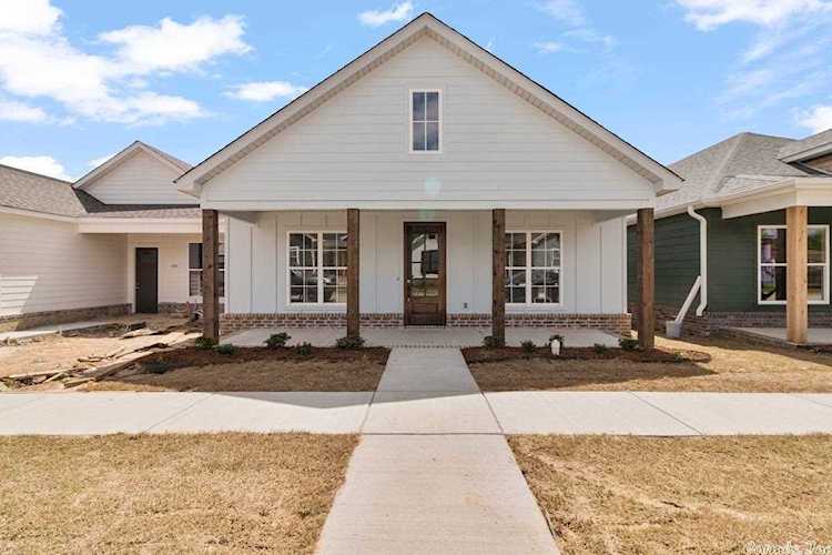 226 A Street Bryant, AR 72022