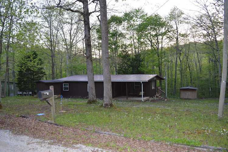 717 Paradise Lake Dr Dr Somerset, KY 42501