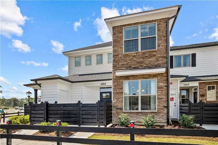 201 W Kathy Ann Way Carrollton, VA 23314