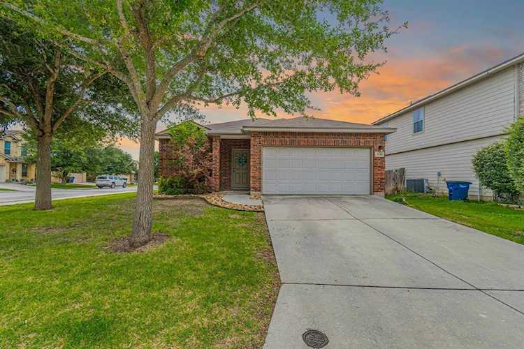 2140 Dorman DR New Braunfels, TX 78130