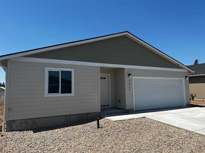 7935 Jacqueline Way White City, OR 97503