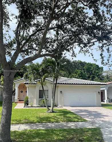 12297 Natalies Cove Rd Cooper City, FL 33330