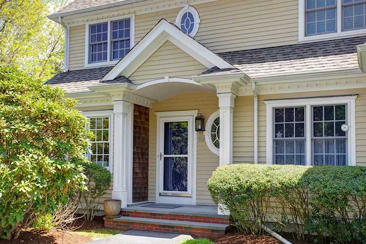34 Depot Avenue Falmouth, MA 02540 | MLS 22302011 Photo 1