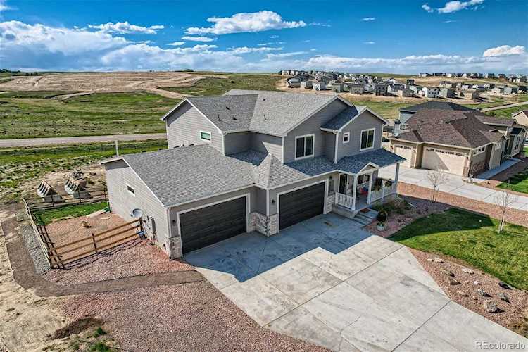 42065 N Pinehurst Circle Elizabeth, CO 80107