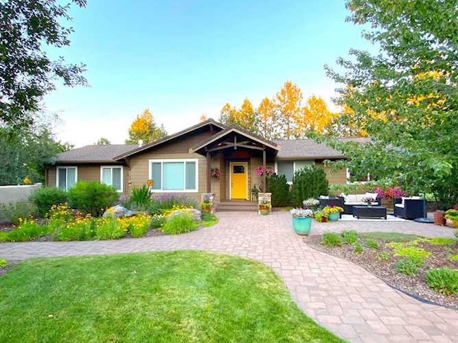 21721 Filly Ct Bend, OR 97702