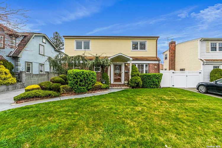 40 Essex Road Elmont, NY 11003