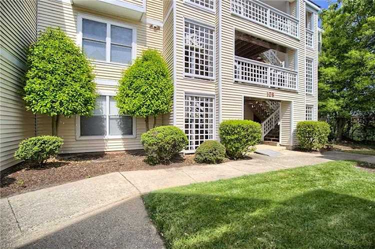 108 Lantana Ln #21 Hampton, VA 23669