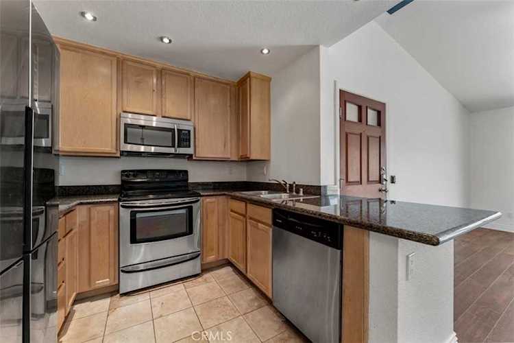 2350 Del Mar Way #305 Corona, CA 92882 | MLS OC23089433 Photo 1