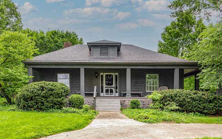 3694 Keene Troy Pike Versailles, KY 40383