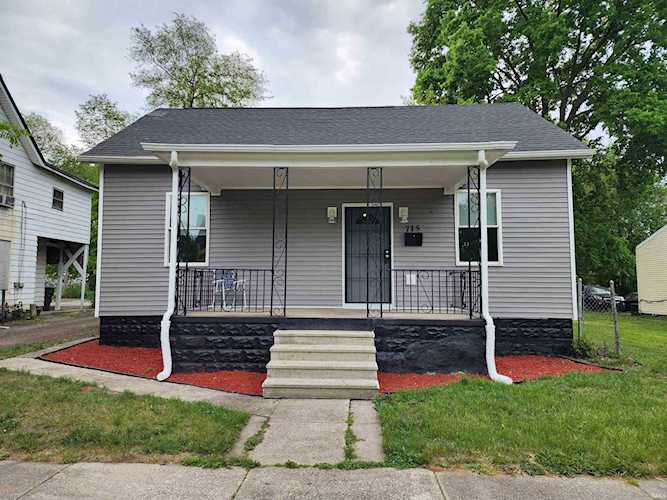 715 Harrison Street Elkhart, IN 46516