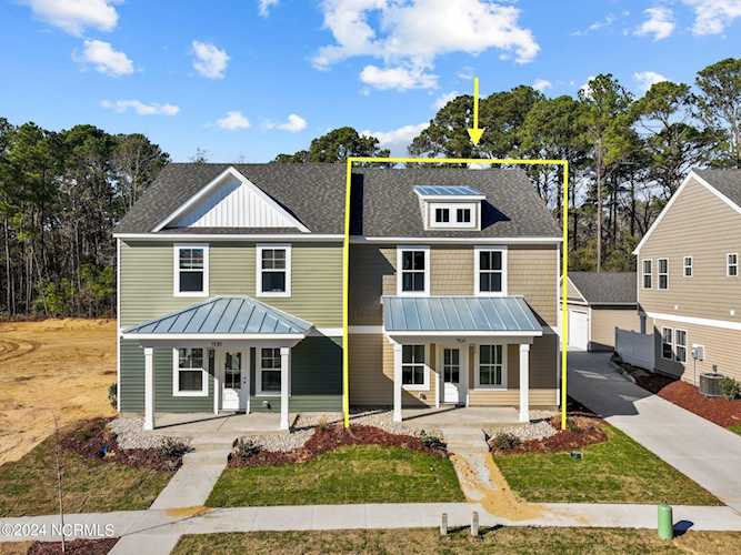 110-A Jarvis Landing Dr Jarvisburg, NC 27947