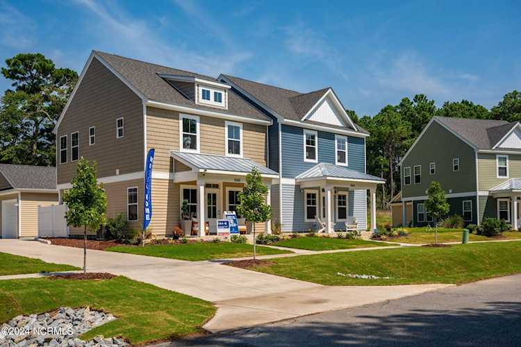 104-B Jarvis Landing Dr Jarvisburg, NC 27947
