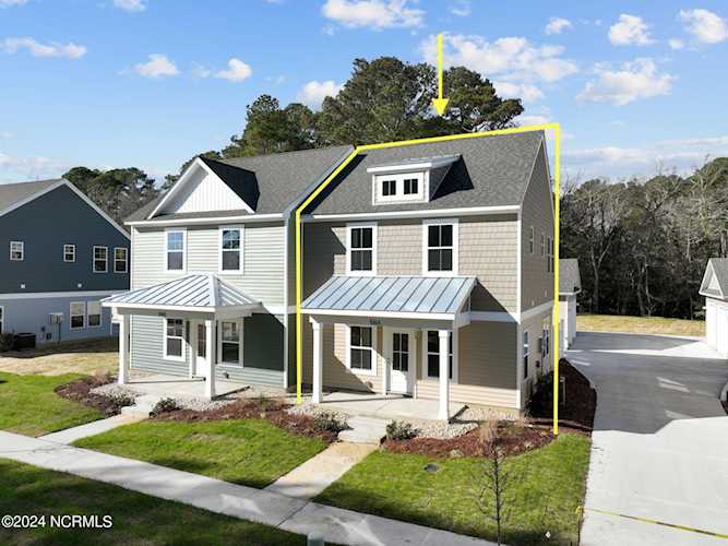 106-A Jarvis Landing Dr Jarvisburg, NC 27947