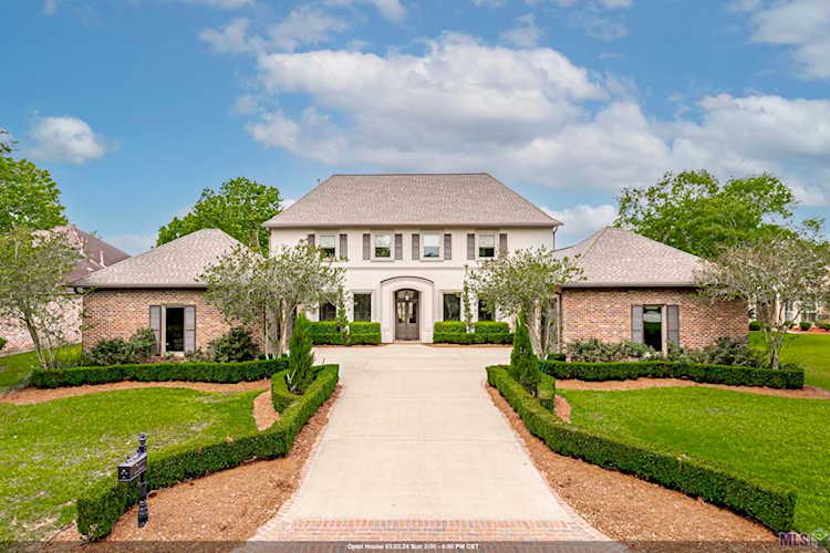 40228 Dove Estates Ct Gonzales, LA 70737
