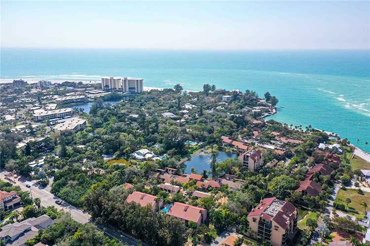 4900 Ocean Blvd #303 Sarasota, FL 34242