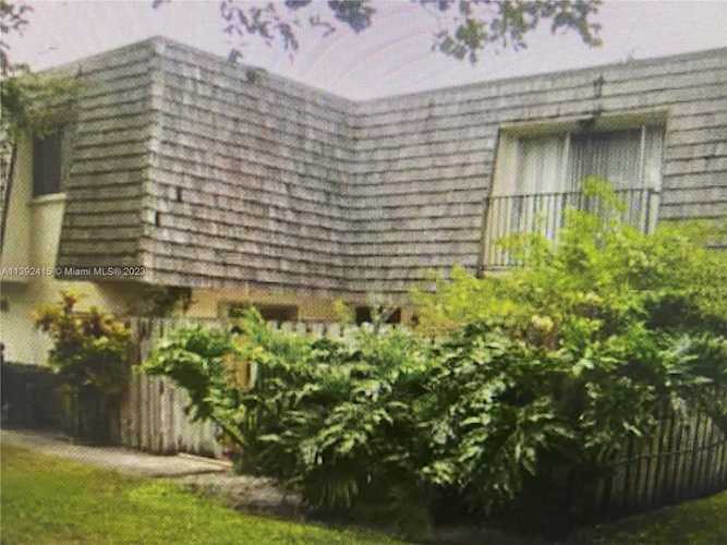Address Withheld Davie, FL 33324