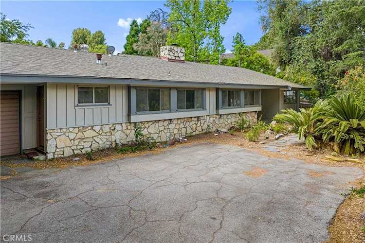 20120 Wells Dr, Woodland Hills, CA 91364 | RubyHome Photo 1