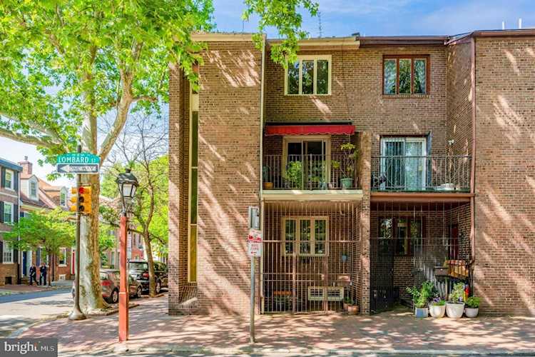 645 Lombard St Philadelphia, PA 19147