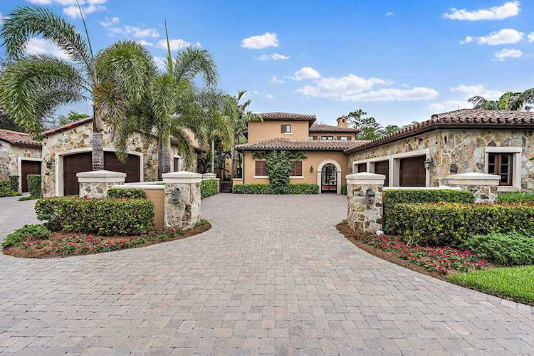 418 Via Del Orso Drive Jupiter, FL 33477
