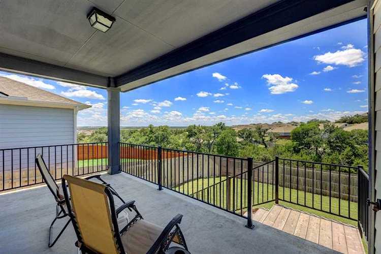 165 Broken Oak DR Liberty Hill, TX 78642