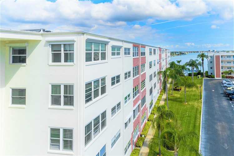 5575 Gulf Blvd #425 St. Pete Beach, FL 33706