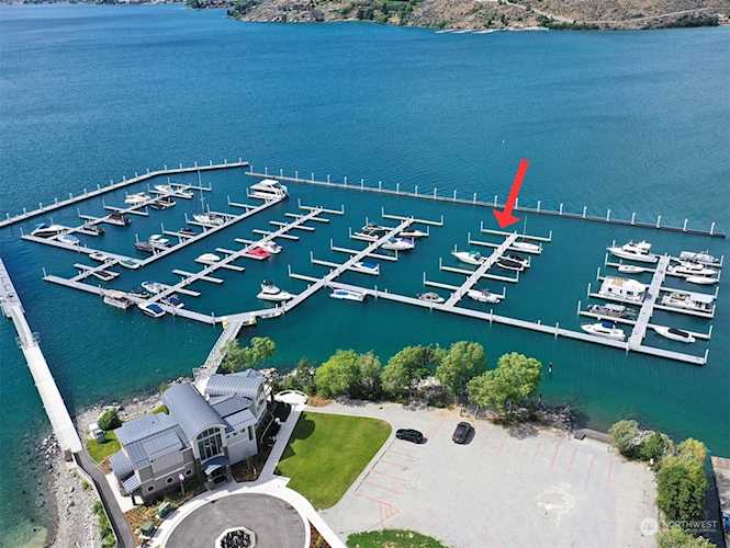 1350 W Woodin Ave #EDE1 Chelan, WA 98816
