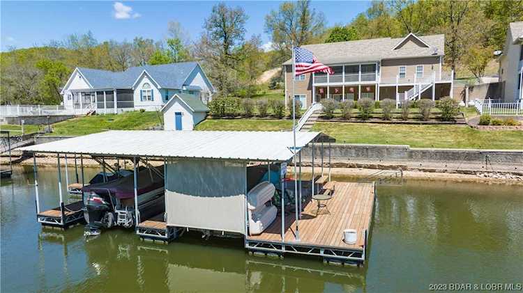 44 Mistwood Bluff Rd Camdenton, MO 65020