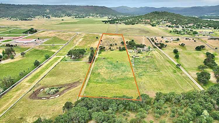 12240 Modoc Rd #B Central Point, OR 97502