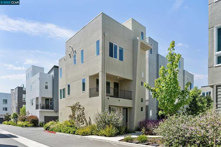 874 Lookout St Richmond, CA 94804