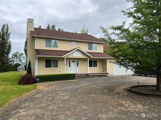 42 N Welcome Slough Rd Cathlamet, WA 98612