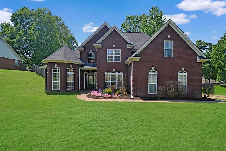 215 Thomas Terrace Dr Atoka, TN 38004